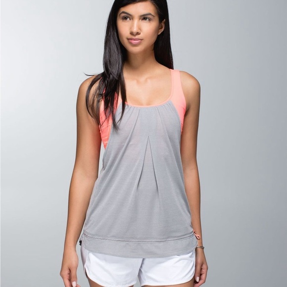 Lululemon Run Times Workout Tank Heathered Medium Grey Very Light Flare Top - Picture 2 of 10